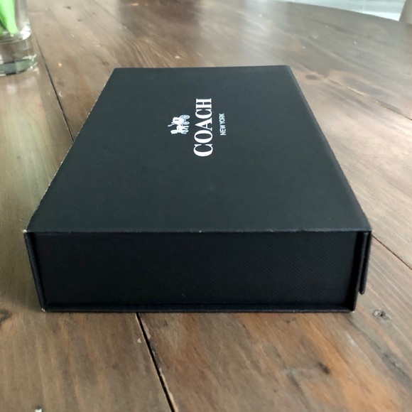 Coach Gift Box with Ribbon, black - Picture 7 of 14